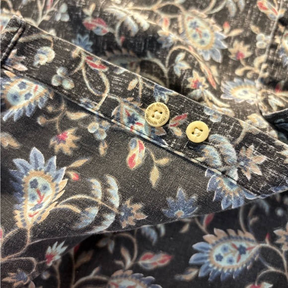 Reyn Spooner Floral Button Down Shirt - Black and White - Picture 7 of 9